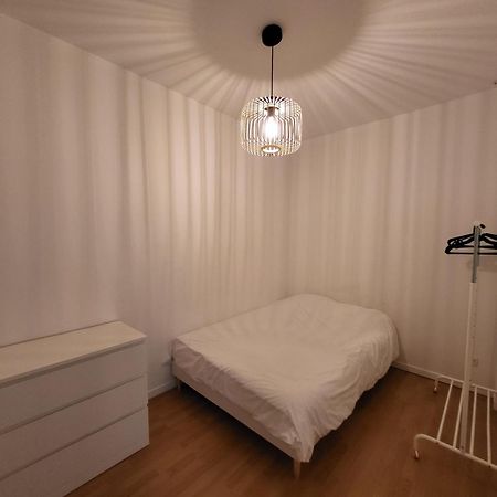 Appartement Spacieux 28M2 Avec Chambre Separee Issy-les-Moulineaux Extérieur photo